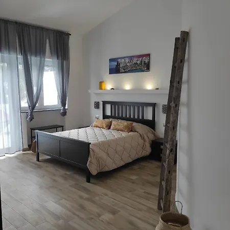 Guest house Magnolia 4*