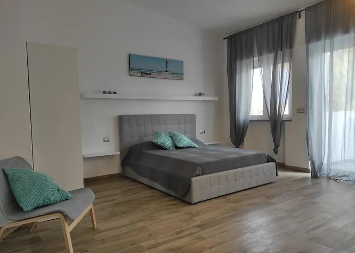 Magnolia 4* باري